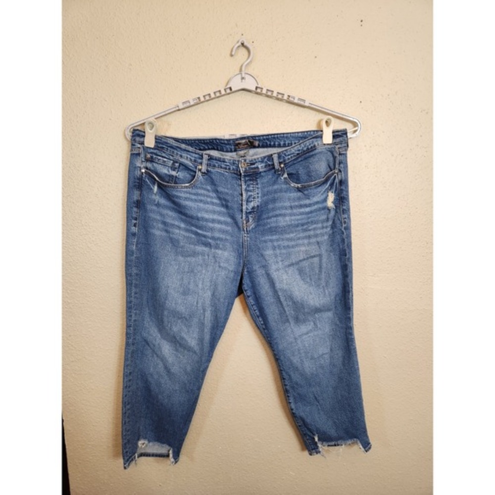 Torrid Women Blue High Rise Straight Cropped Distressed Hem Denim Jeans Size 22S